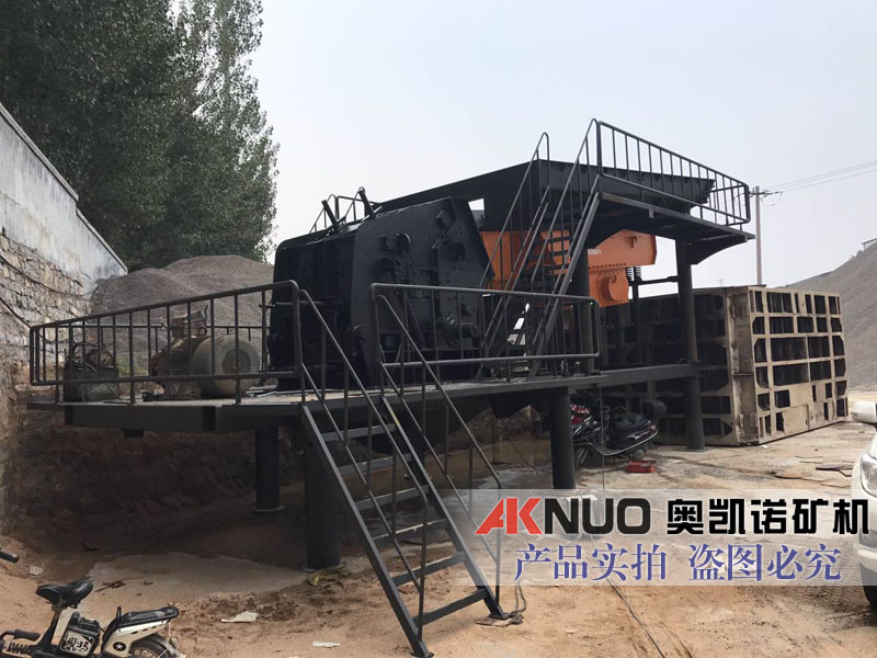 重錘破碎石機設(shè)備 重錘破碎石機設(shè)備